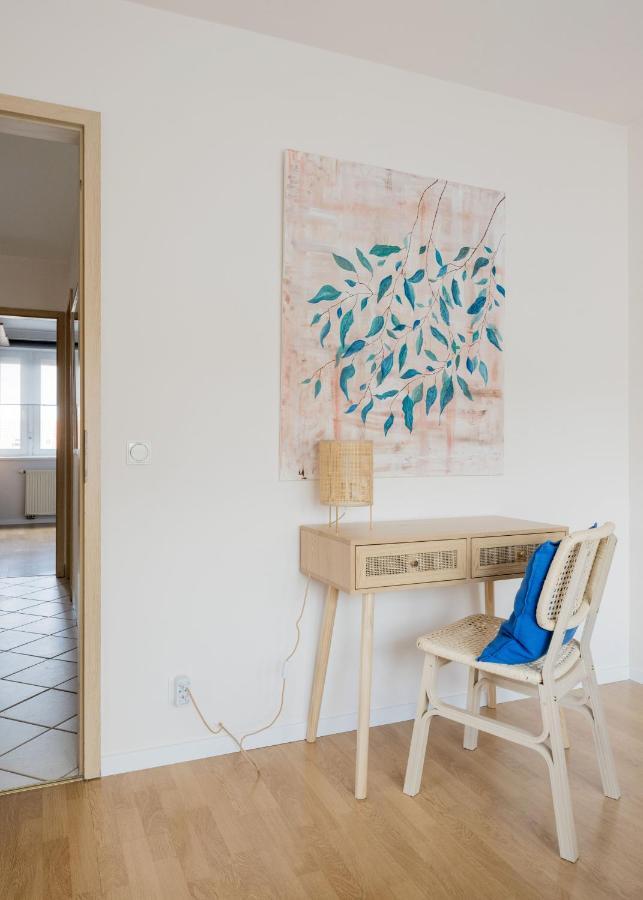 Bright And Spacious Penthouse W/ Terrace & Parking Budapest Esterno foto