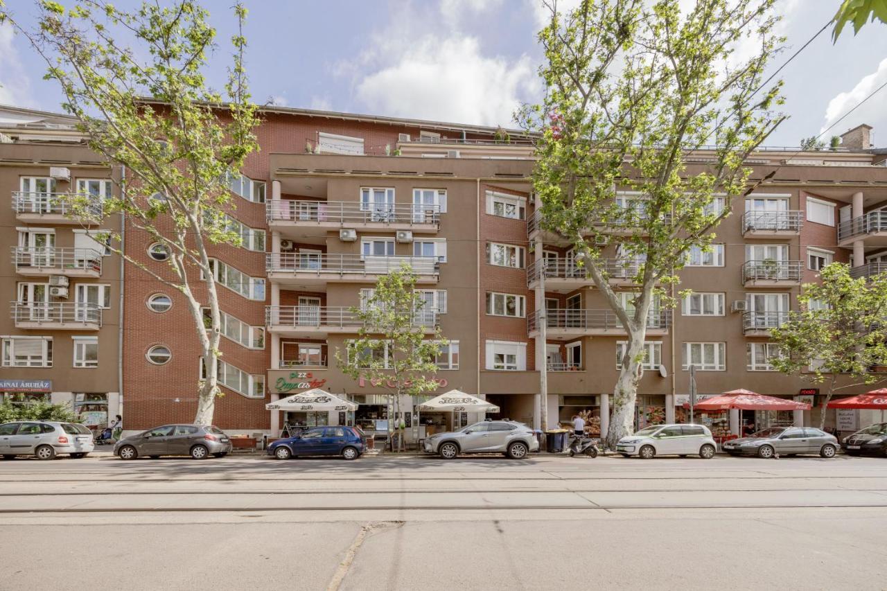 Bright And Spacious Penthouse W/ Terrace & Parking Budapest Esterno foto