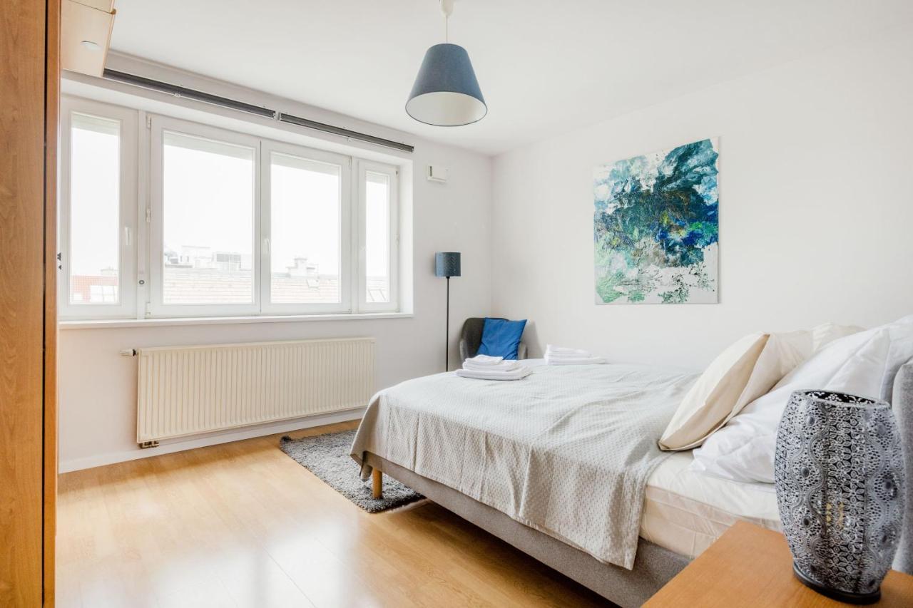 Bright And Spacious Penthouse W/ Terrace & Parking Budapest Esterno foto